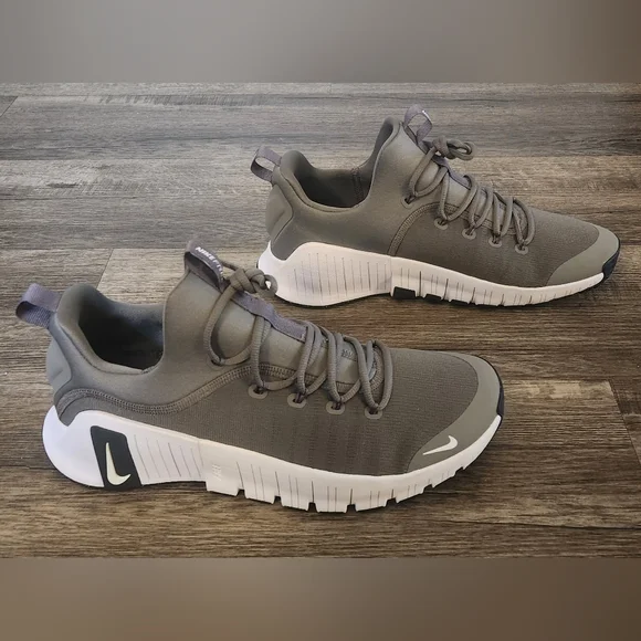 **NEW** Nike Free Metcon 6 TB Size 12 Gunsmoke Grey Gray Black White Men's Mens - Picture 2 of 11